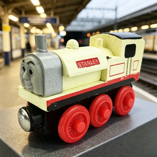 Thomas the tank - thomas-,
