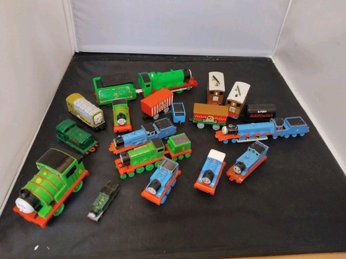 Thomas the tank engine toys - engine,