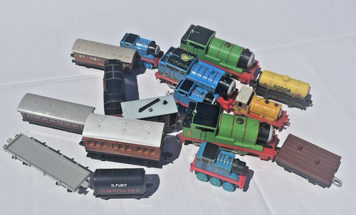 Job lot various thomas - job, 16