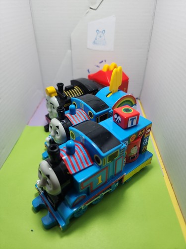 Thomas the tank engine - thomas,