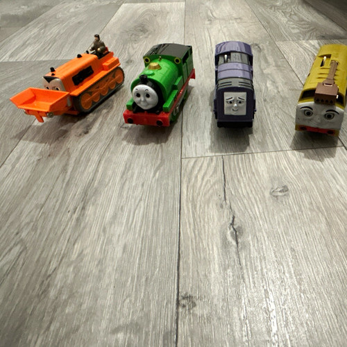 Tomy thomas friends - thomas, &