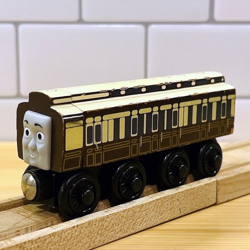 Old slow coach the - old,