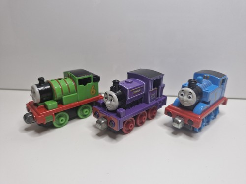 Thomas the tank engine toy - thomas,