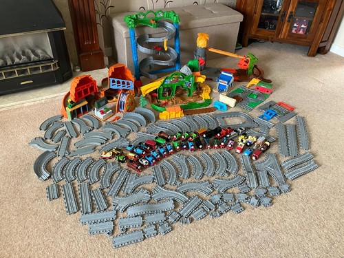 Thomas the tank engine - thomas,