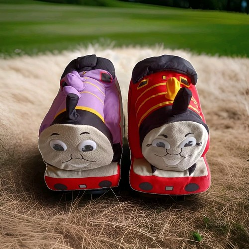 Pair thomas the tank engine - pair,