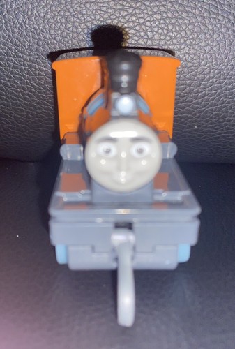 Bash trackmaster push - bash, along