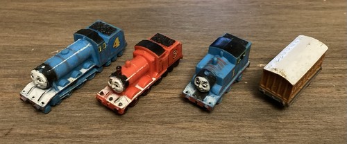 Thomas the tank engine - thomas,