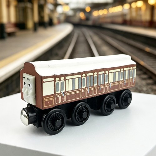 Thomas the tank engine - thomas-,
